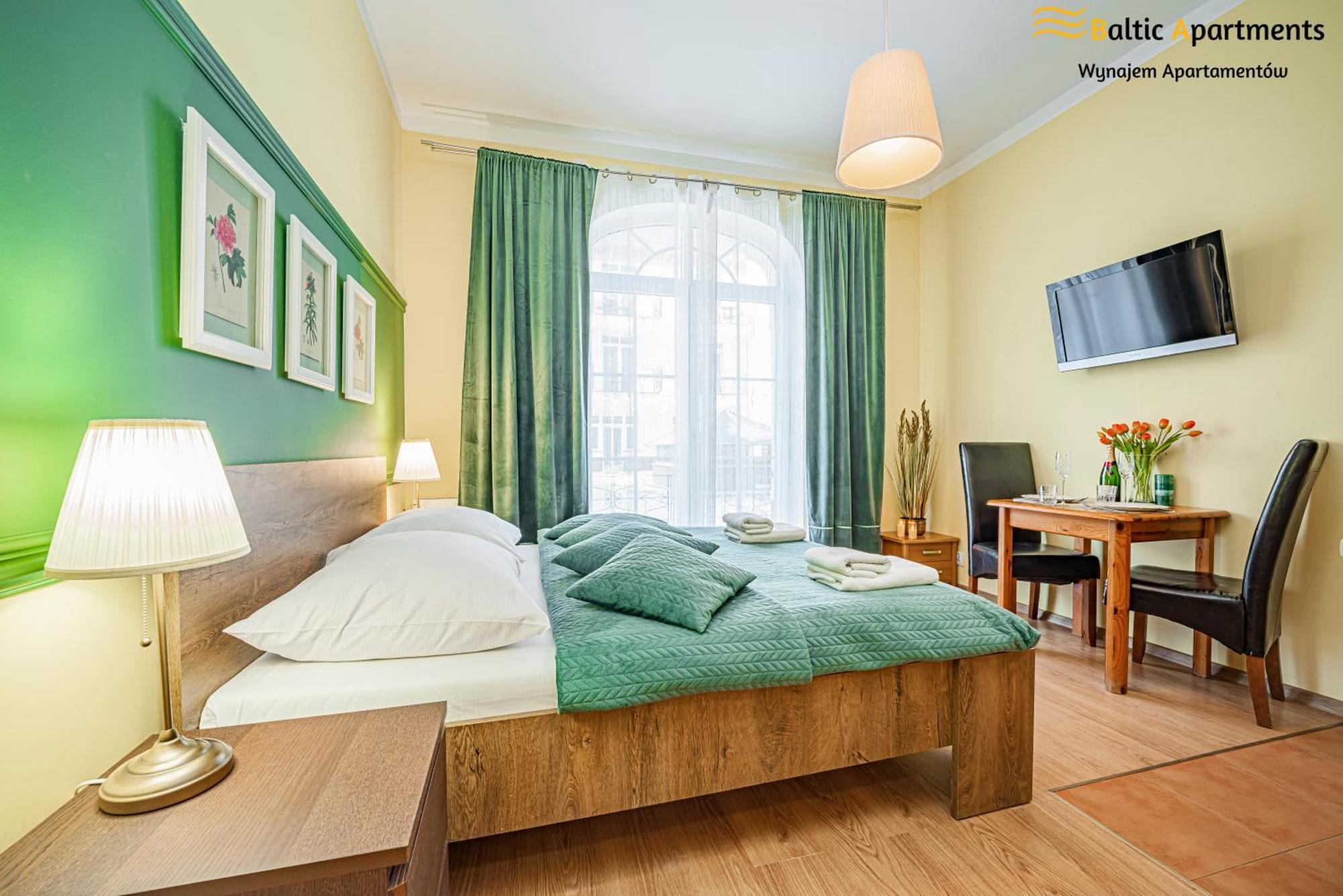 Baltic Apartments - Apartamenty Korony Piastow Свиноуйсьце Экстерьер фото