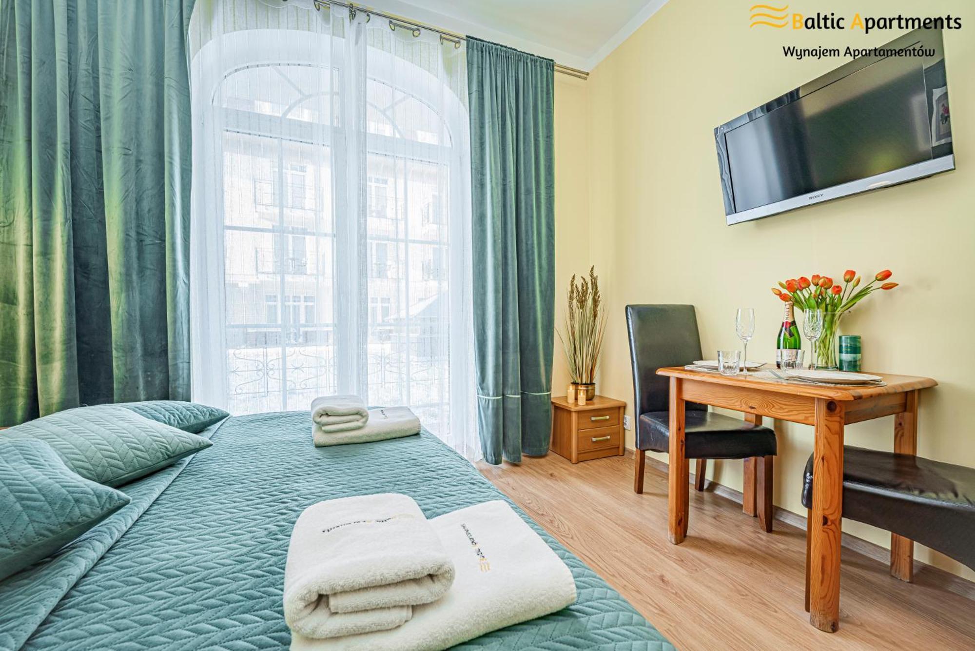Baltic Apartments - Apartamenty Korony Piastow Свиноуйсьце Экстерьер фото